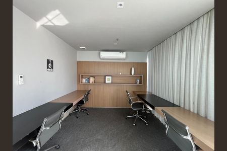 Apartamento à venda com 77m², 2 quartos e 1 vaga Apartamento à venda com 77m², 2 quartos e 1 vagaÁrea comum