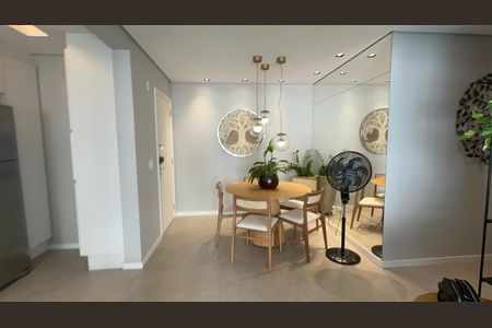 Apartamento para alugar com 74m², 2 quartos e 1 vaga Apartamento para alugar com 74m², 2 quartos e 1 vagaSala