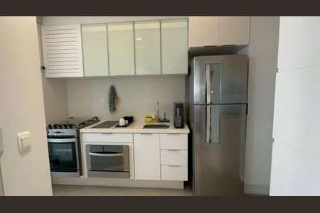 Apartamento para alugar com 74m², 2 quartos e 1 vaga Apartamento para alugar com 74m², 2 quartos e 1 vagaCozinha