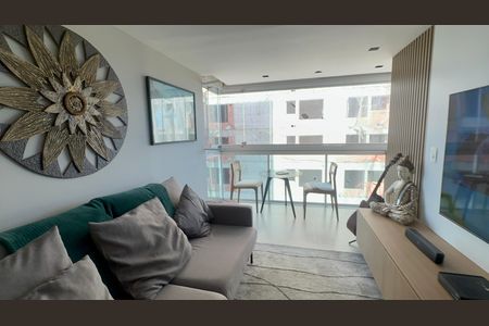 Apartamento para alugar com 74m², 2 quartos e 1 vaga Apartamento para alugar com 74m², 2 quartos e 1 vagaSala