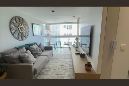 Apartamento para alugar com 74m², 2 quartos e 1 vaga Apartamento para alugar com 74m², 2 quartos e 1 vagaSala