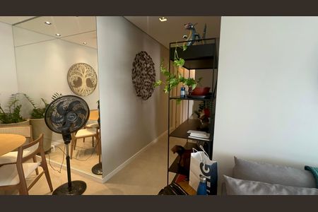 Apartamento para alugar com 74m², 2 quartos e 1 vaga Apartamento para alugar com 74m², 2 quartos e 1 vagaSala