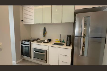 Apartamento para alugar com 74m², 2 quartos e 1 vaga Apartamento para alugar com 74m², 2 quartos e 1 vagaCozinha