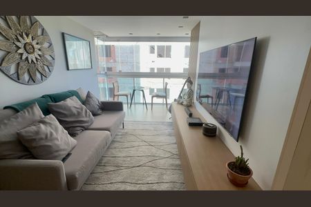 Apartamento para alugar com 74m², 2 quartos e 1 vaga Apartamento para alugar com 74m², 2 quartos e 1 vagaSala