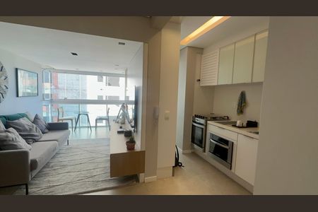 Apartamento para alugar com 74m², 2 quartos e 1 vaga Apartamento para alugar com 74m², 2 quartos e 1 vagaCozinha