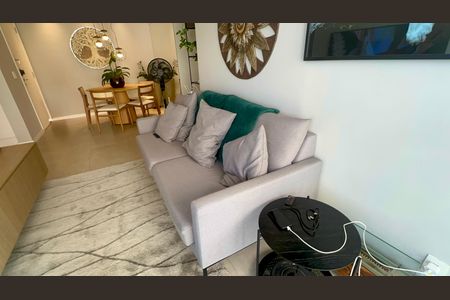 Apartamento para alugar com 74m², 2 quartos e 1 vaga Apartamento para alugar com 74m², 2 quartos e 1 vagaSala