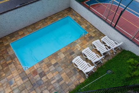 Apartamento para alugar com 60m², 2 quartos e 1 vagaÁrea comum - Piscina