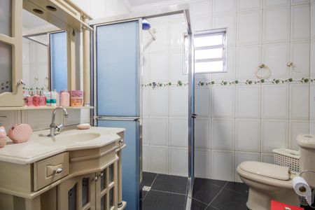 Casa à venda com 152m², 2 quartos e 2 vagasBanheiro da Suíte