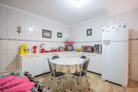 Casa à venda com 152m², 2 quartos e 2 vagasCozinha