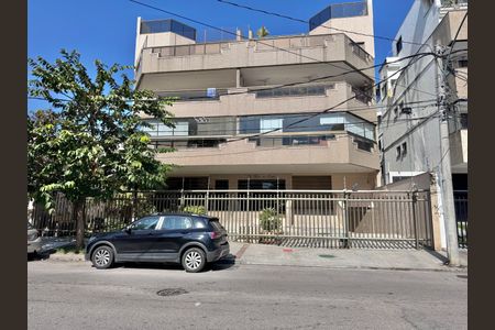 Apartamento à venda com 117m², 3 quartos e 2 vagas Apartamento à venda com 117m², 3 quartos e 2 vagasFachada