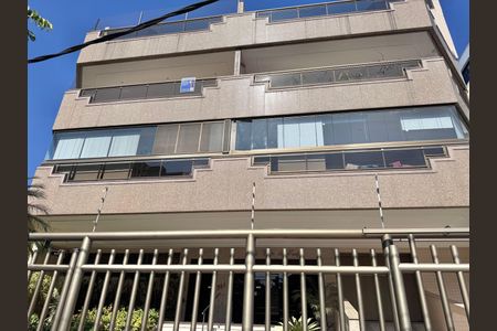 Apartamento à venda com 117m², 3 quartos e 2 vagas Apartamento à venda com 117m², 3 quartos e 2 vagasPlaquinha