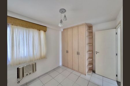 Apartamento à venda com 117m², 3 quartos e 2 vagas Apartamento à venda com 117m², 3 quartos e 2 vagasQuarto 2