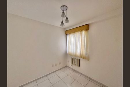Apartamento à venda com 117m², 3 quartos e 2 vagas Apartamento à venda com 117m², 3 quartos e 2 vagasQuarto 2