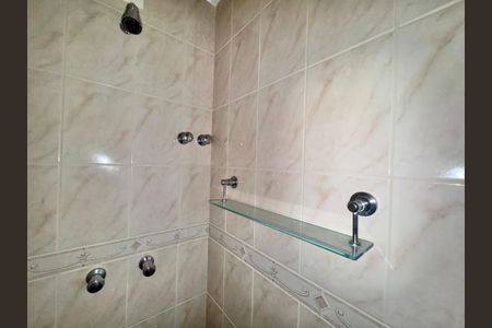 Apartamento à venda com 117m², 3 quartos e 2 vagas Apartamento à venda com 117m², 3 quartos e 2 vagasBanheiro Social