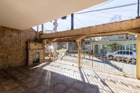 Casa à venda com 300m², 3 quartos e 3 vagasGaragem