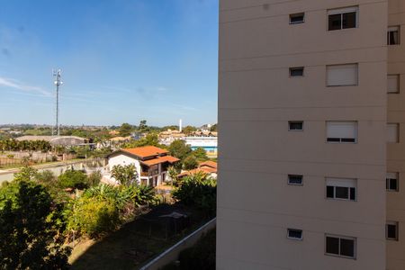 Apartamento à venda com 137m², 4 quartos e 3 vagasVista da Suíte 2