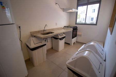 Apartamento à venda com 30m², 1 quarto e sem vagaÁrea comum - Salão de Festas