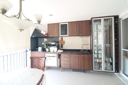 Apartamento para alugar com 67m², 2 quartos e 1 vagaSala