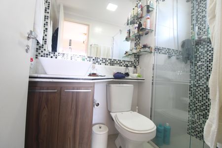 Apartamento para alugar com 67m², 2 quartos e 1 vagaBanheiro da Suíte 