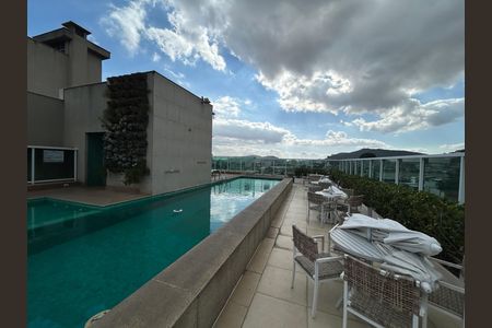 Apartamento para alugar com 72m², 3 quartos e 1 vagaÁrea comum - Piscina