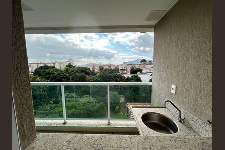 Apartamento para alugar com 72m², 3 quartos e 1 vagaVaranda Área de Serviço