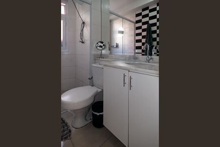 Studio para alugar com 33m², 0 quarto e sem vaga Studio para alugar com 33m², 0 quarto e sem vagaBanheiro