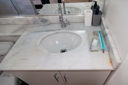 Studio para alugar com 33m², 0 quarto e sem vaga Studio para alugar com 33m², 0 quarto e sem vagaBanheiro