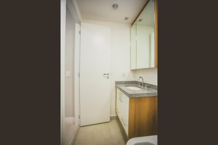 Studio à venda com 21m², 1 quarto e sem vaga Studio à venda com 21m², 1 quarto e sem vagaBanheiro