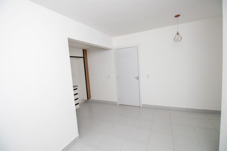 Apartamento à venda com 63m², 2 quartos e 1 vagaSala