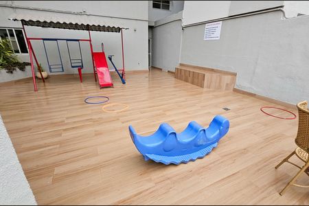 Apartamento para alugar com 55m², 2 quartos e 1 vagaÁrea comum - Playground