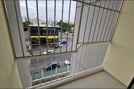 Apartamento para alugar com 55m², 2 quartos e 1 vagaSacada