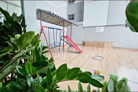 Apartamento para alugar com 55m², 2 quartos e 1 vagaÁrea comum - Playground