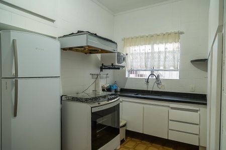 Casa à venda com 225m², 2 quartos e 2 vagasCozinha