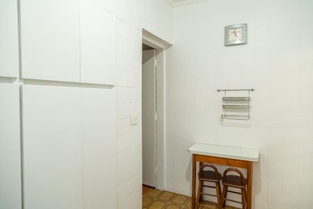 Casa à venda com 225m², 2 quartos e 2 vagasCozinha