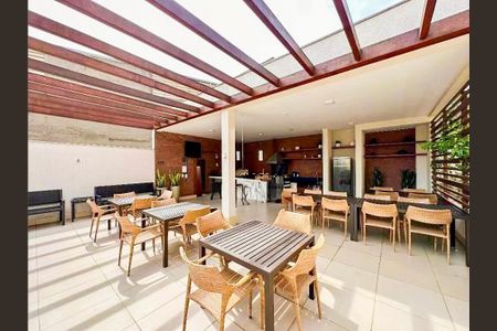 Apartamento à venda com 84m², 2 quartos e 2 vagas Apartamento à venda com 84m², 2 quartos e 2 vagasÁrea comum