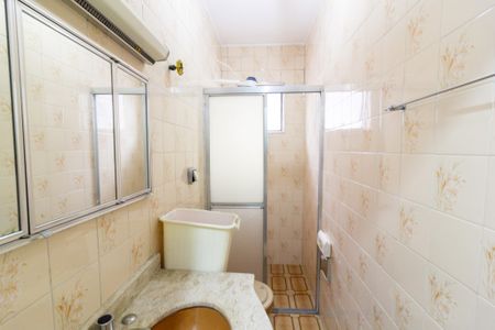 Casa à venda com 165m², 3 quartos e 2 vagas Casa à venda com 165m², 3 quartos e 2 vagasBanheiro da Suíte 3