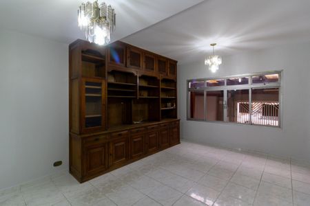 Casa à venda com 165m², 3 quartos e 2 vagas Casa à venda com 165m², 3 quartos e 2 vagasSala de Estar