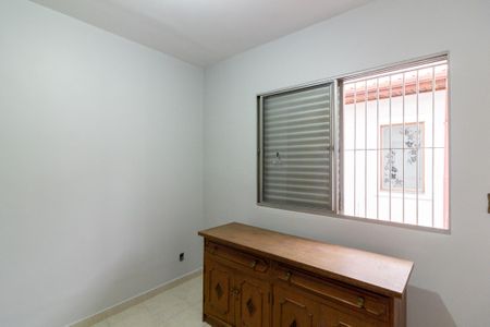 Casa à venda com 165m², 3 quartos e 2 vagas Casa à venda com 165m², 3 quartos e 2 vagasQuarto 2 - Suíte 2