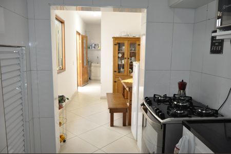 Casa de condomínio à venda com 110m², 4 quartos e 1 vagaCozinha