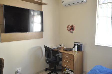 Casa de condomínio à venda com 110m², 4 quartos e 1 vagaQuarto 4