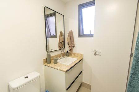 Apartamento à venda com 104m², 3 quartos e 2 vagas Apartamento à venda com 104m², 3 quartos e 2 vagasBanheiro