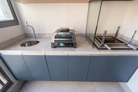 Apartamento à venda com 104m², 3 quartos e 2 vagas Apartamento à venda com 104m², 3 quartos e 2 vagasVaranda