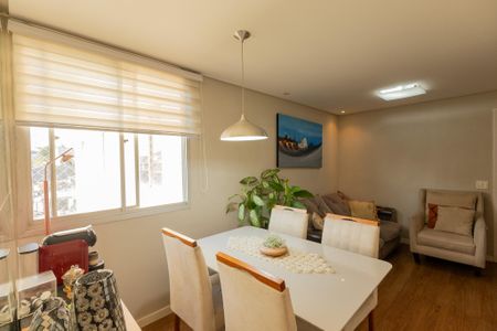 Apartamento à venda com 54m², 2 quartos e 1 vagaSala