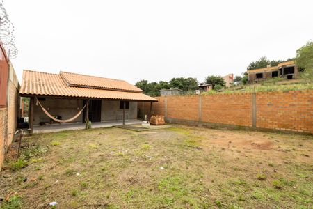 Casa à venda com 70m², 2 quartos e 2 vagasQuintal