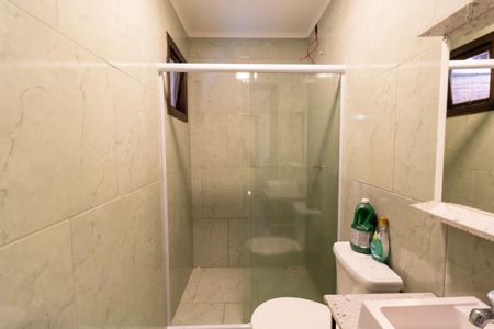 Casa à venda com 70m², 2 quartos e 2 vagasBanheiro