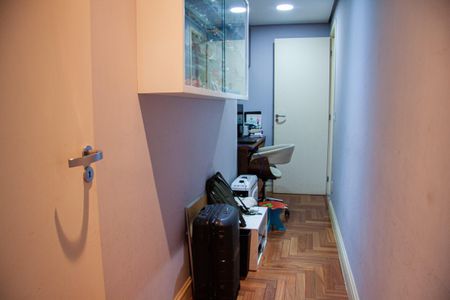 Apartamento à venda com 223m², 4 quartos e 4 vagasCorredor