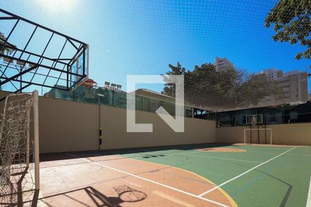 Apartamento à venda com 223m², 4 quartos e 4 vagasÁrea comum