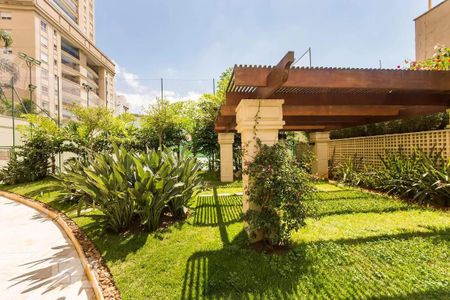 Apartamento à venda com 223m², 4 quartos e 4 vagasÁrea comum