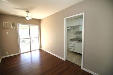 Apartamento para alugar com 59m², 2 quartos e 1 vagaSala