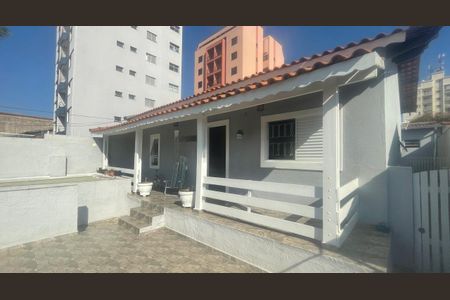 Casa à venda com 177m², 4 quartos e 2 vagas Casa à venda com 177m², 4 quartos e 2 vagasFoto 01